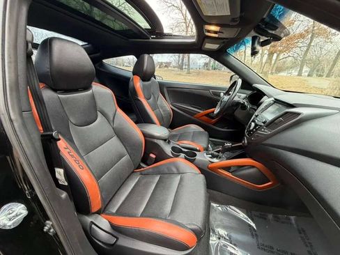 Used 2017 Hyundai Veloster Turbo w/ Tech Package 02 image 11