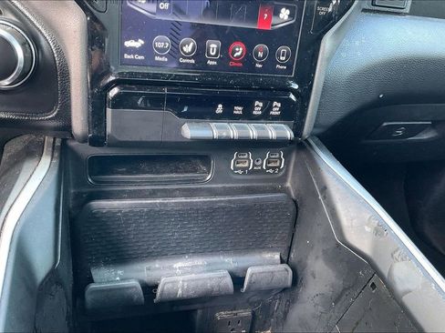Used 2021 RAM 1500 Big Horn RWD image 32