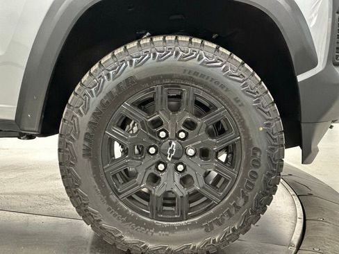 New 2026 Chevrolet Colorado Trail Boss AWD/4WD image 25
