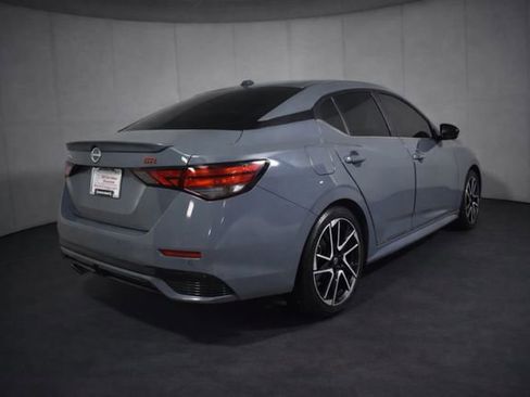 Certified 2025 Nissan Sentra SR w/ SR Premium Package image 4