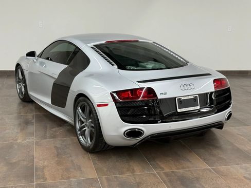 Used 2012 Audi R8 V10 AWD/4WD image 9