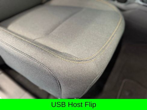 New 2025 Jeep Gladiator Sport image 9