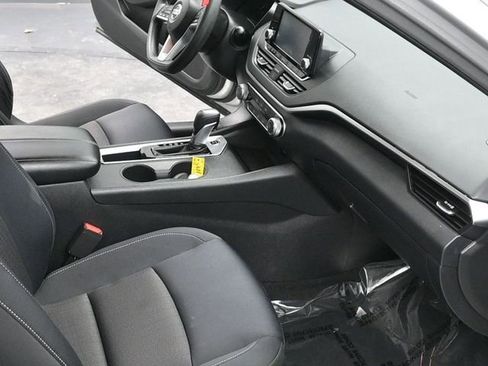 Used 2021 Nissan Altima 2.5 S image 17