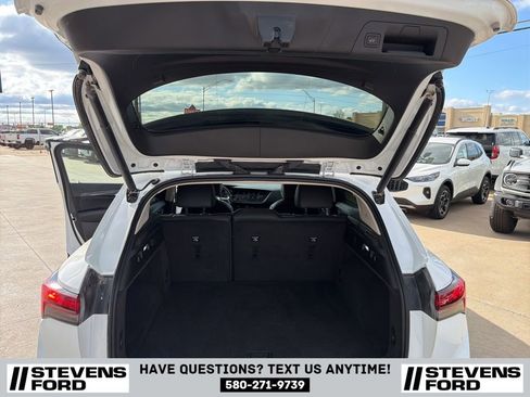 Used 2023 Buick Envision Essence w/ Sport Touring Package FWD image 38