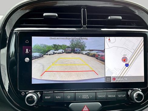 Used 2023 Kia Soul EX FWD image 29