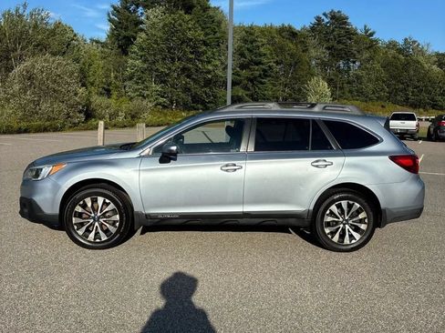 Used 2015 Subaru Outback 2.5i Limited AWD/4WD image 2