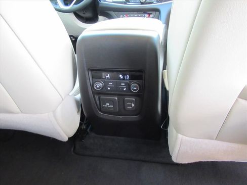 Used 2022 Buick Enclave Premium w/ Surround and Sites Package AWD/4WD image 32