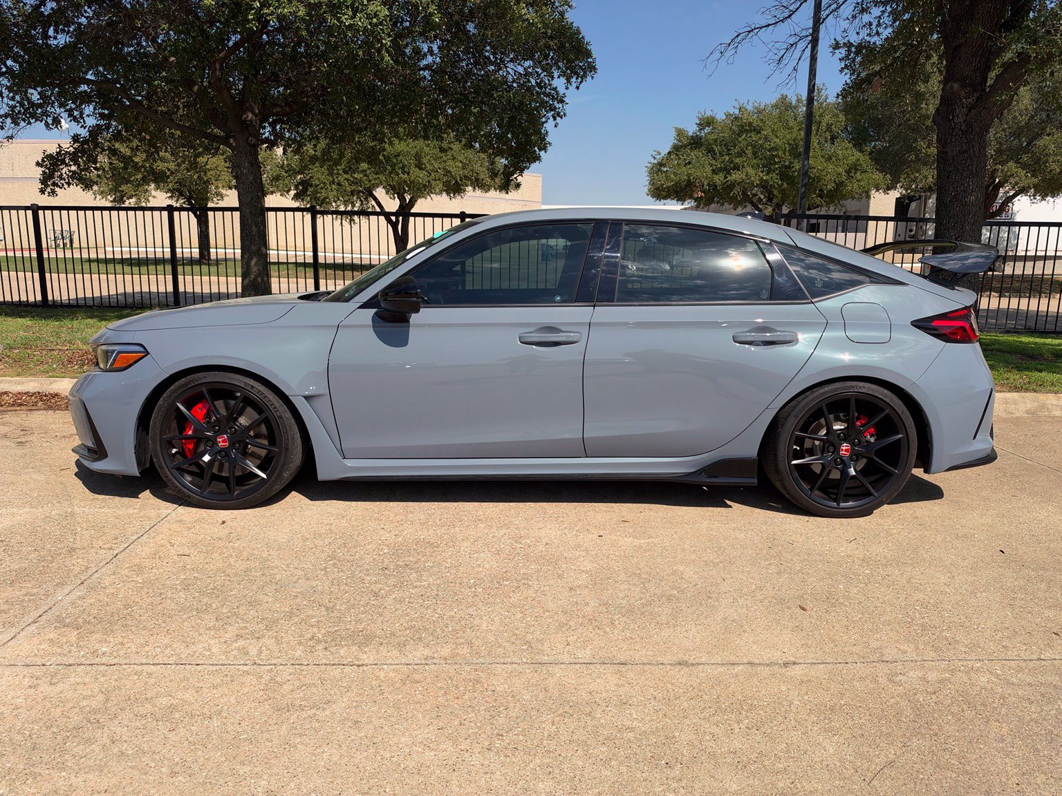 Used 2023 Honda Civic Type R image 5