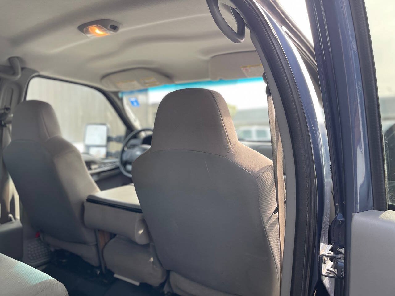 Used 2007 Ford F250 XL AWD/4WD image 32