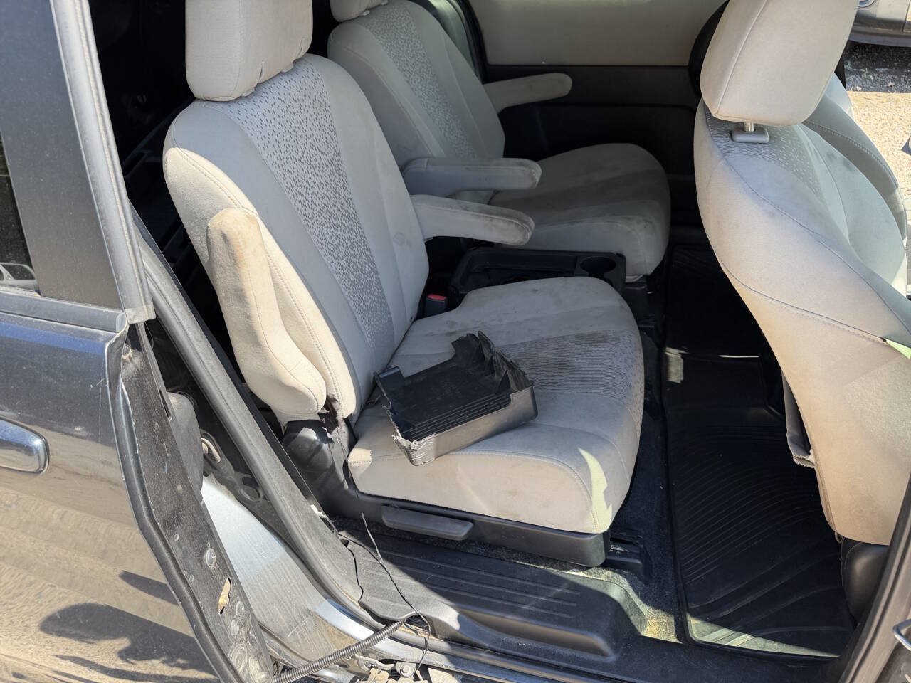 Used 2012 MAZDA MAZDA5 Sport FWD image 24