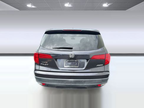 Used 2016 Honda Pilot EX image 10