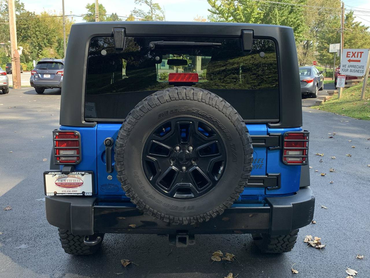 Used 2015 Jeep Wrangler Sport AWD/4WD image 4