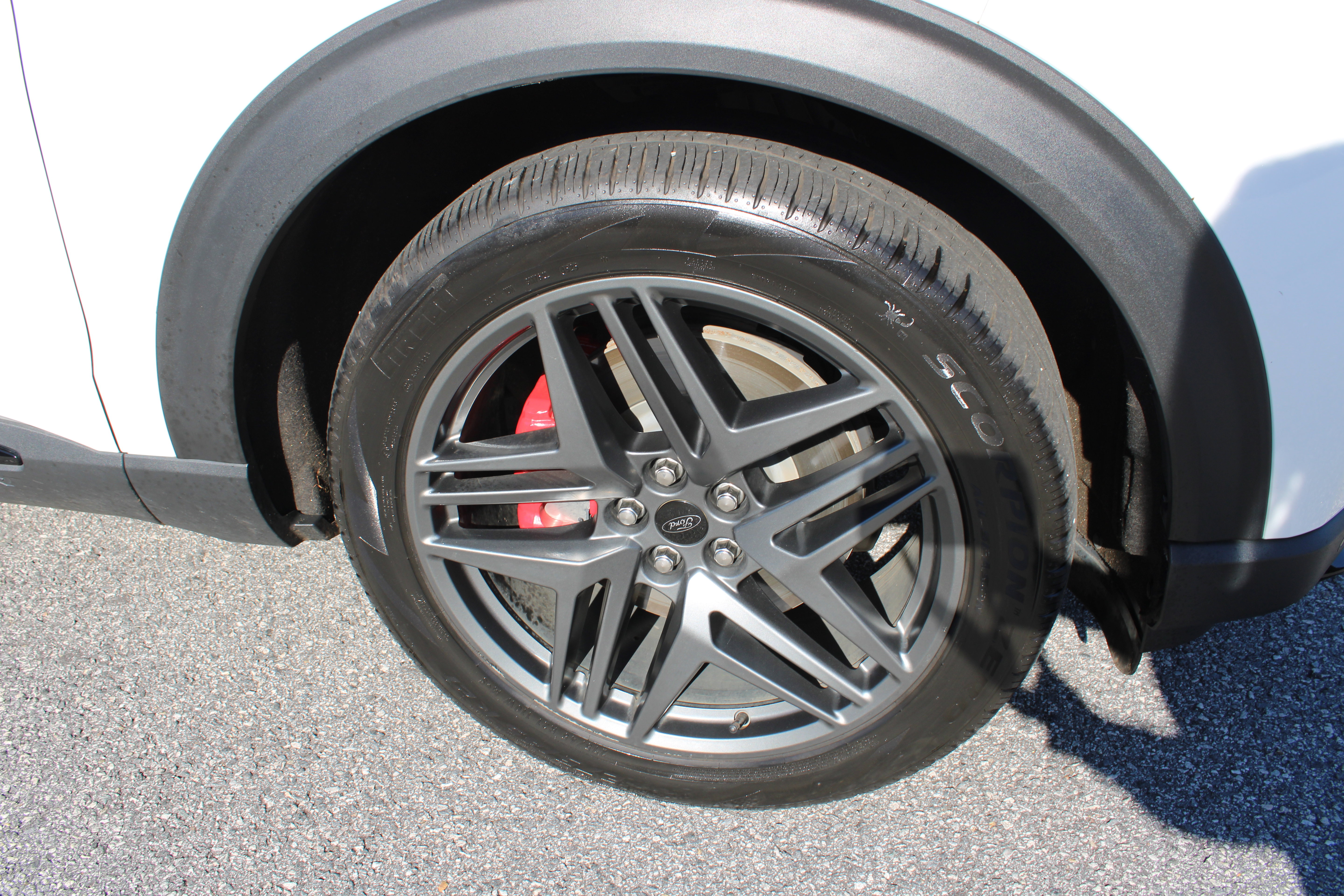 Used 2025 Ford Explorer ST w/ Sun And Sound Package AWD/4WD image 11