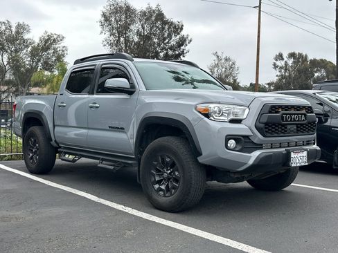 Used 2021 Toyota Tacoma SR5 w/ Trail Edition AWD/4WD image 2