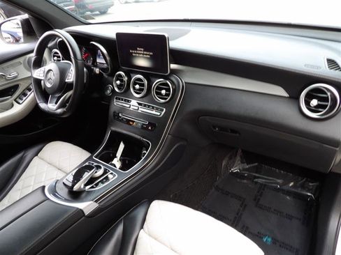Used 2017 Mercedes-Benz GLC 43 AMG 4MATIC image 14