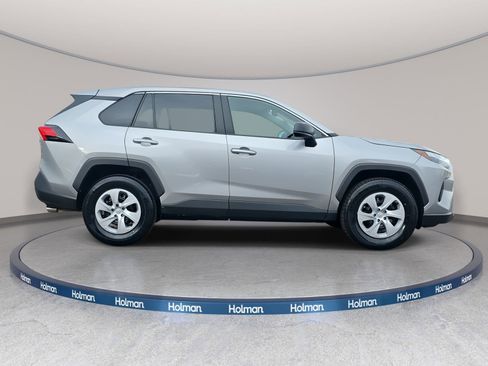 Used 2024 Toyota RAV4 LE image 8