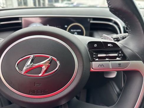Used 2023 Hyundai Tucson Limited image 39
