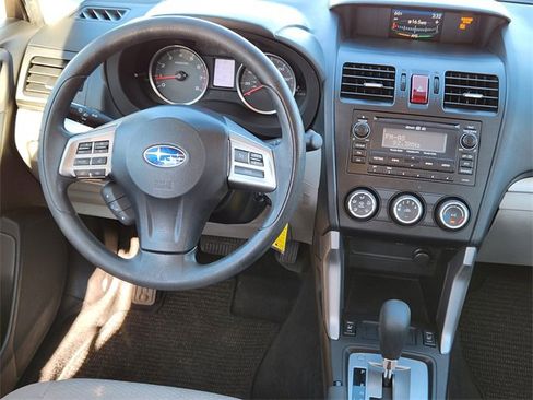 Used 2015 Subaru Forester 2.5i Premium w/ All-Weather Package image 26
