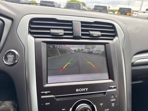 Used 2015 Ford Fusion Titanium FWD image 24