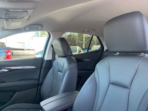 Certified 2025 Buick Envision Preferred image 13