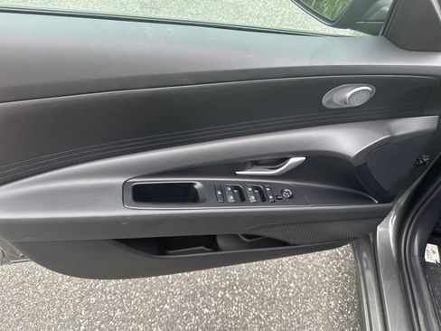 New 2026 Hyundai Elantra Hybrid FWD image 10