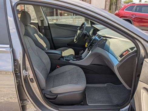 Used 2013 Hyundai Sonata GLS w/ Popular Equipment Pkg FWD image 14