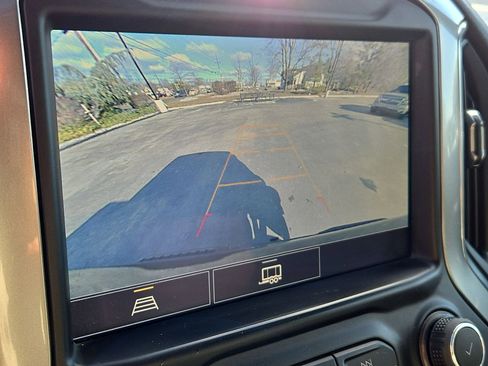 Certified 2022 Chevrolet Silverado 1500 LT Trail Boss w/ LT Trail Boss Premium Package image 15