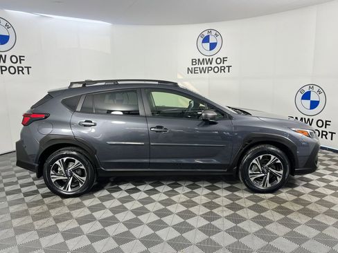 Used 2024 Subaru Crosstrek 2.0i Premium AWD/4WD image 11