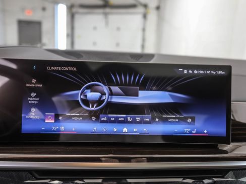 New 2026 BMW X6 xDrive40i image 20