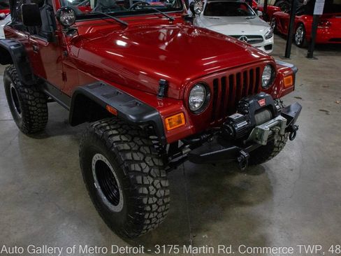 Used 1998 Jeep Wrangler SE image 14