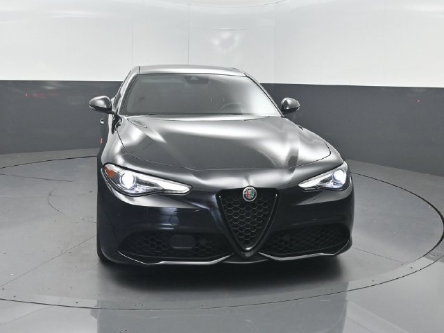 Used 2023 Alfa Romeo Giulia Veloce RWD image 34