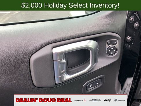 New 2025 Jeep Wrangler Unlimited Rubicon image 16