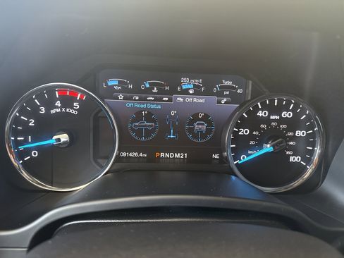 Used 2019 Ford F250 Lariat w/ Lariat Ultimate Package AWD/4WD image 42