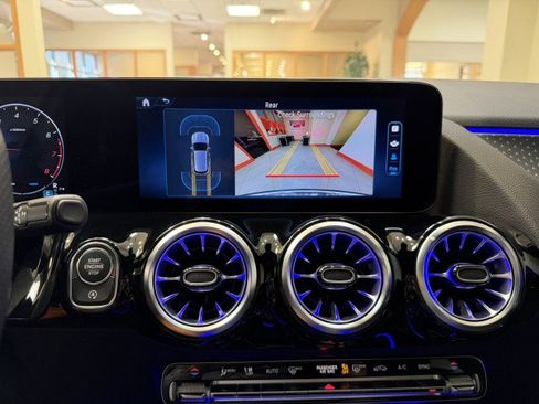 Certified 2024 Mercedes-Benz GLA 250 4MATIC image 13