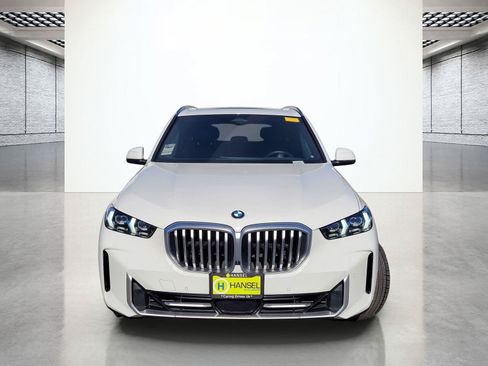 Used 2026 BMW X5 xDrive40i AWD/4WD image 4