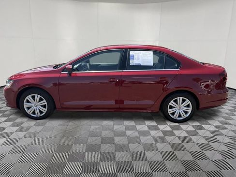 Used 2017 Volkswagen Jetta S FWD image 4