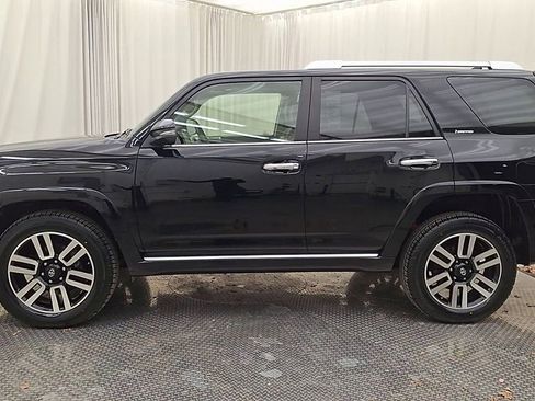 Used 2021 Toyota 4Runner Limited image 8