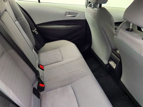 Used 2023 Toyota Corolla SE image 19