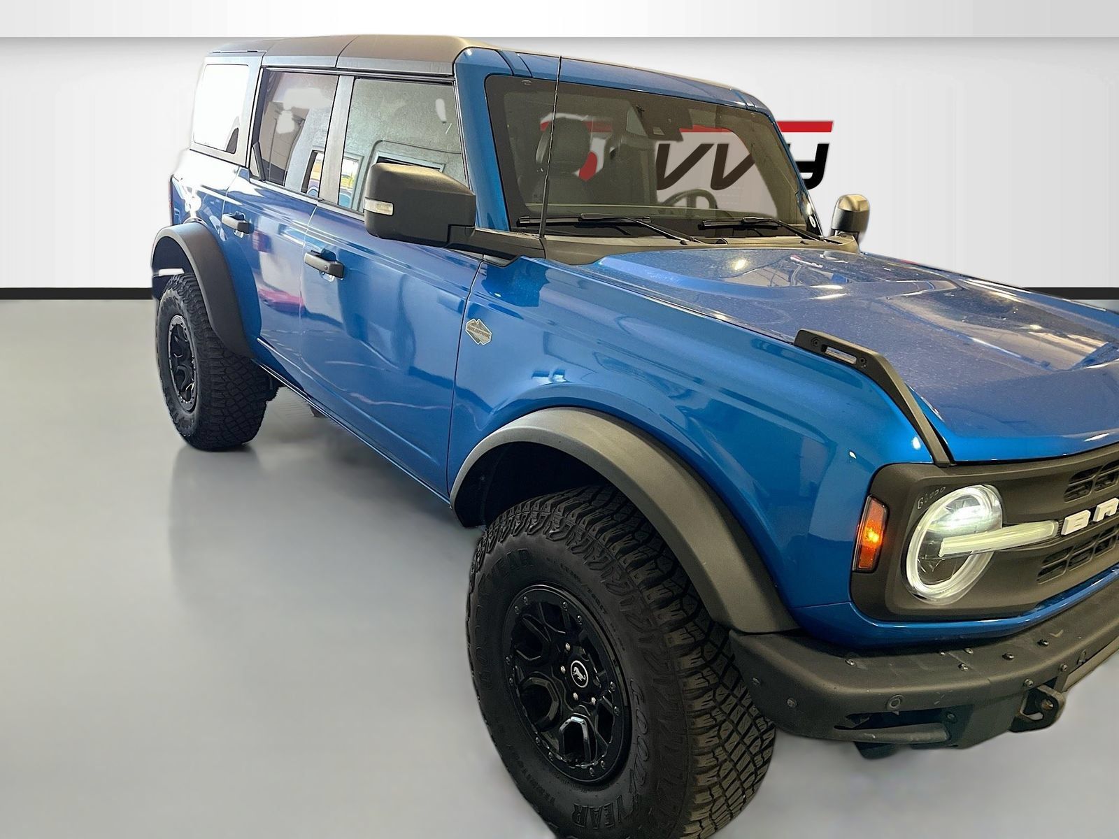 Used 2023 Ford Bronco Wildtrak AWD/4WD image 1