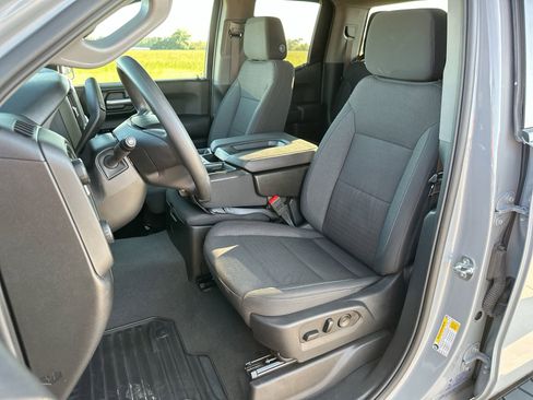 Used 2025 Chevrolet Silverado 1500 Custom AWD/4WD image 11