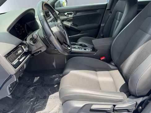 Used 2024 Honda Civic Sport image 7