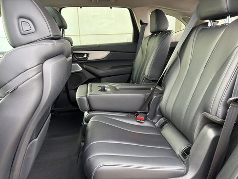 Certified 2025 Acura MDX SH-AWD w/ Technology Package image 15