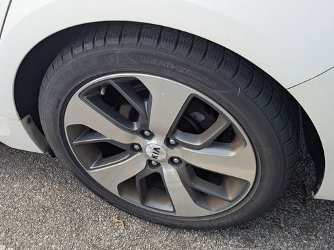 Used 2020 Kia Optima S image 25