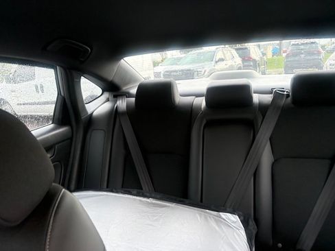 Used 2025 Honda Civic Sport image 6