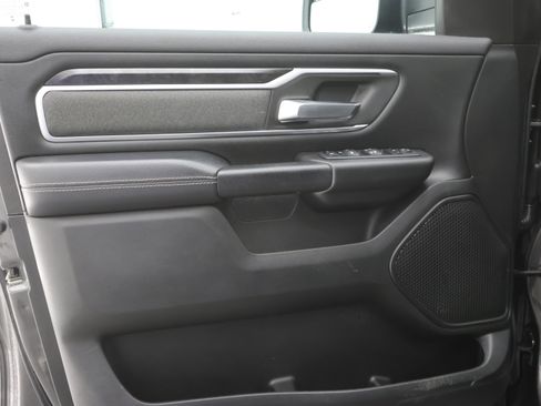 Used 2023 RAM 1500 Big Horn AWD/4WD image 38