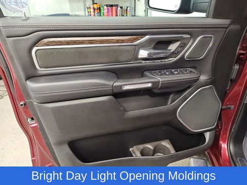 Used 2019 RAM 1500 Laramie image 22