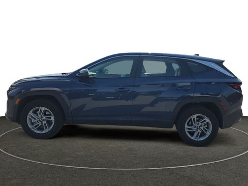 Used 2025 Hyundai Tucson SE AWD/4WD image 2
