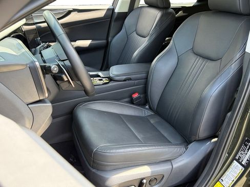 Used 2025 Lexus NX 350h AWD w/ Accessory Package (2T) image 9