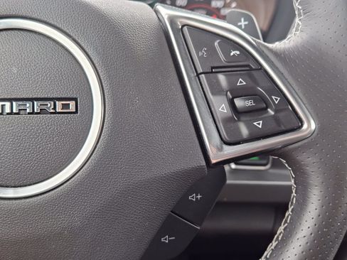 Used 2018 Chevrolet Camaro SS RWD image 32