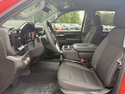 New 2025 GMC Sierra 1500 SLE w/ Preferred Package image 10